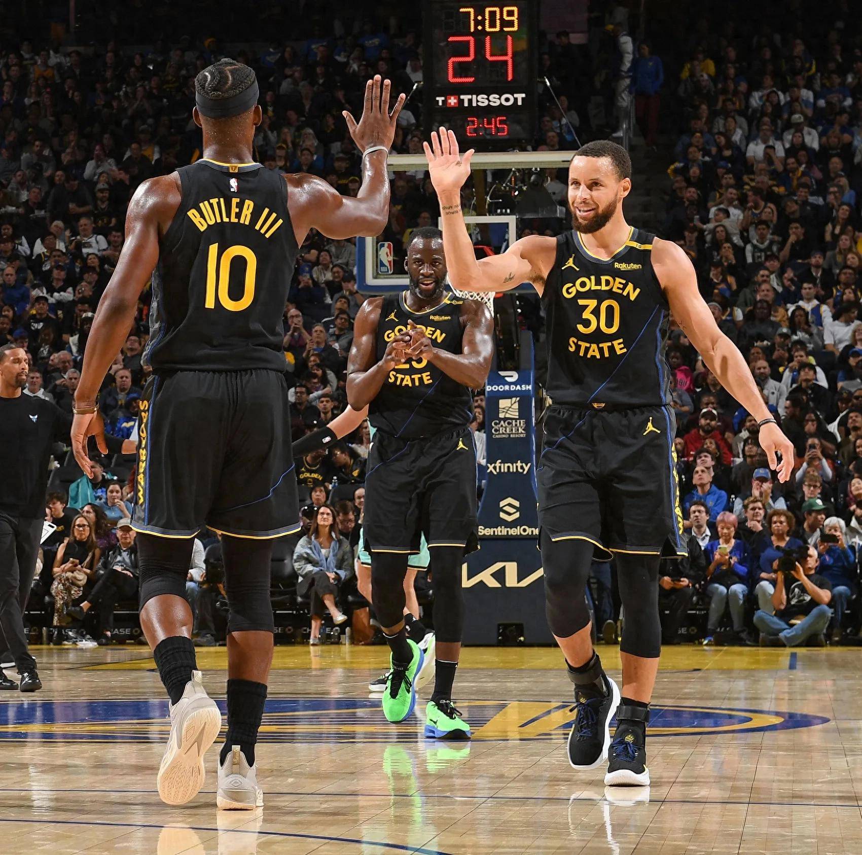 意媒：此前因流感缺阵的博尼尚未恢复训练，不确定能否踢意杯（意媒：博尼因流感缺阵后仍未复训，出战意杯成疑）