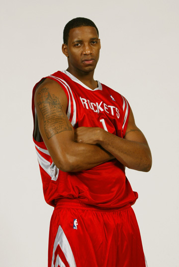 马卡：皇马预计本赛季将收入12.48亿欧，比上赛季增加6350万（马卡：皇马本季营收预计达12.48亿欧，较上季增长6350万）