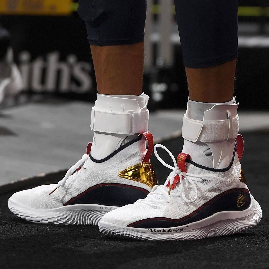 都体：尤文将采用四后卫体系，斯帕莱蒂计划推行4-3-2-1阵型（都体：尤文将改用四后卫，斯帕莱蒂欲推行4-3-2-1阵型）