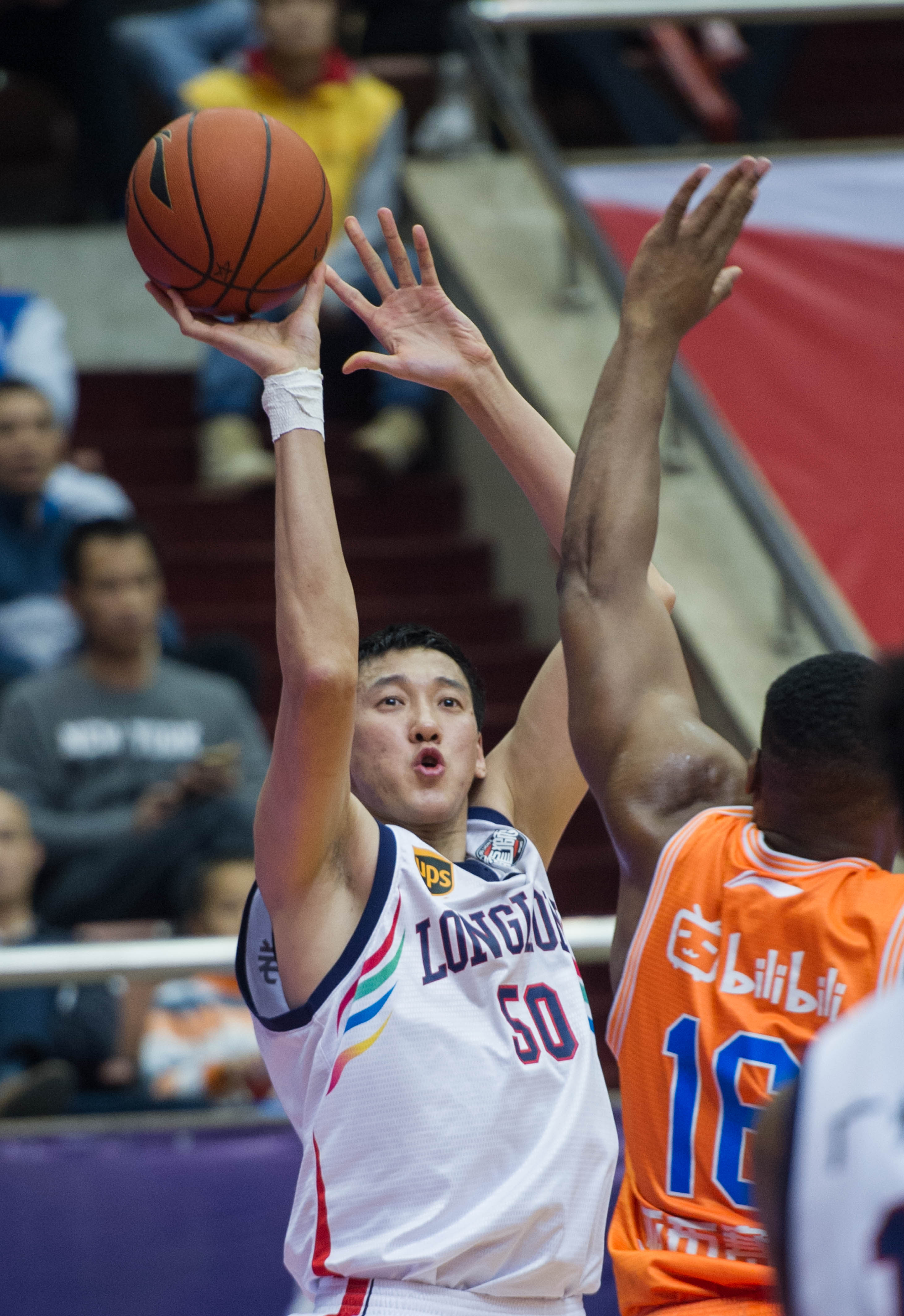 😂鲁尼：陪4个儿子看了4遍儿童节目，忍无可忍我便去结扎了（鲁尼自述：陪四个儿子看儿童节目四遍后，我选择结扎）