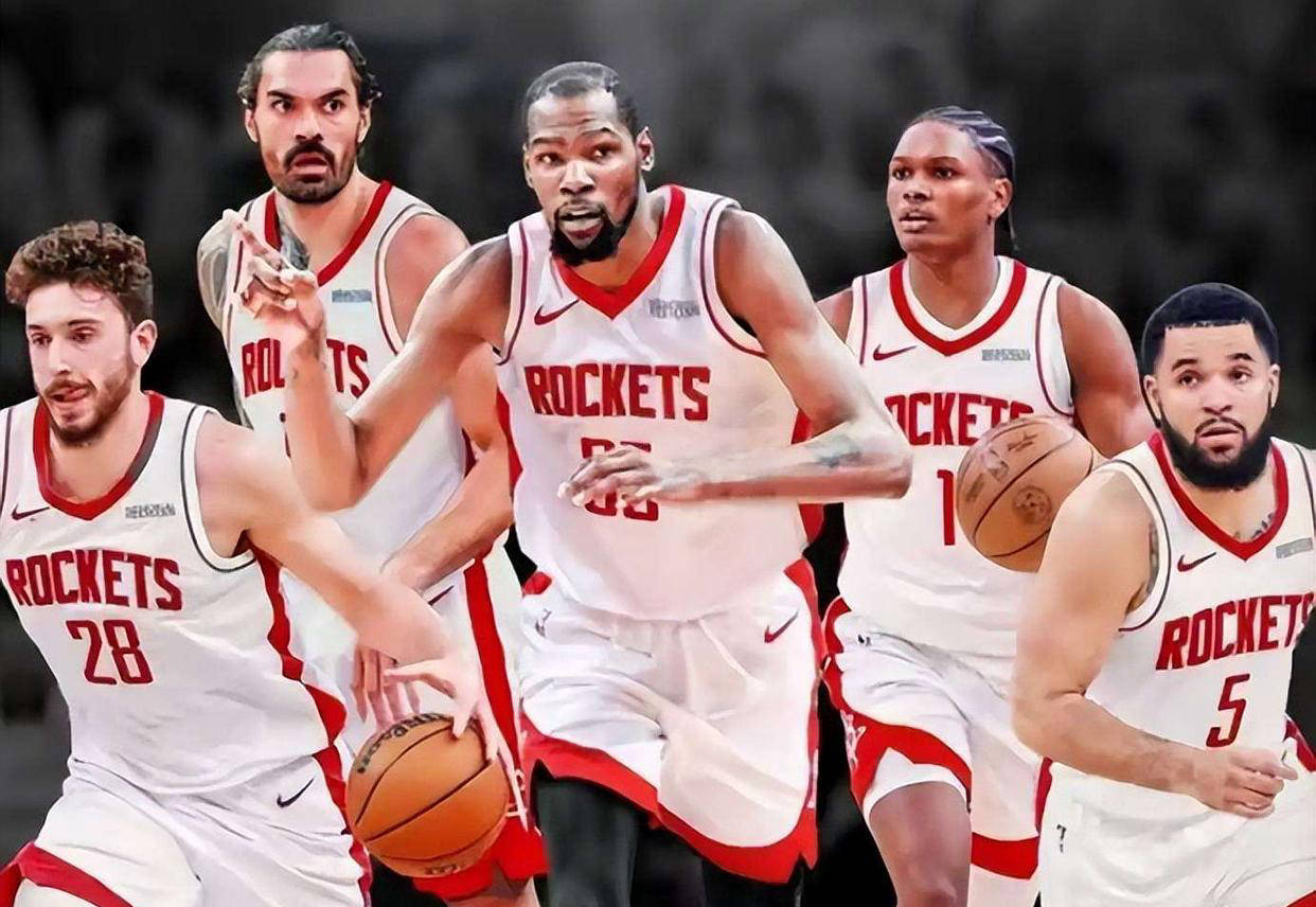 记者：李可并未参加申花赛前合练，明天能否首发存疑（记者称李可缺席申花赛前合练，明日首发成疑）