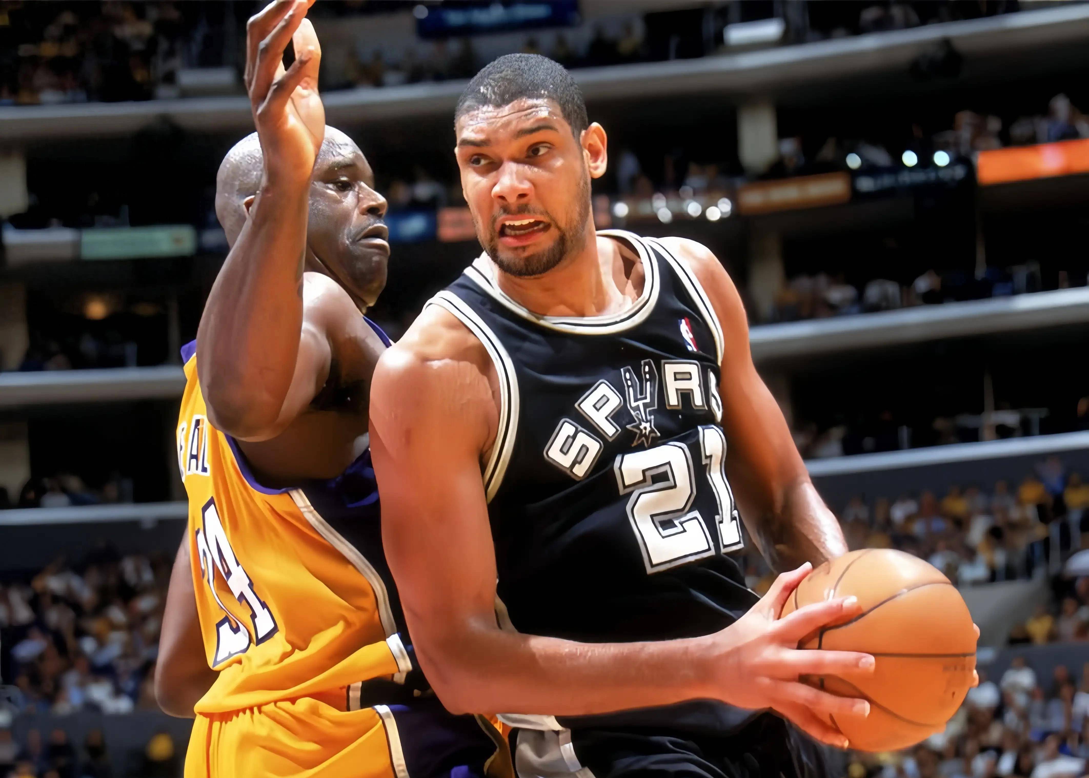 FM：尤文、斯图加特和洛里昂关注法国U20主力右闸贝尤库（FootMercato：尤文、斯图加特与洛里昂有意法国U20主力右后卫贝尤库）