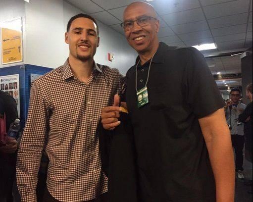 全市场：尤文有意签下弗拉泰西，也将尝试与弗拉霍维奇续约（全市场：尤文瞄准弗拉泰西，并推进与弗拉霍维奇的续约）