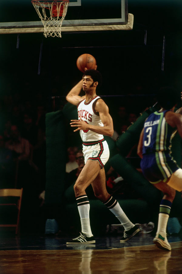 瓜迪奥拉说梅西是历史第一人！还说自己跟梅西学到东西！（瓜迪奥拉：梅西是史上最佳，我也从他身上学到了很多）